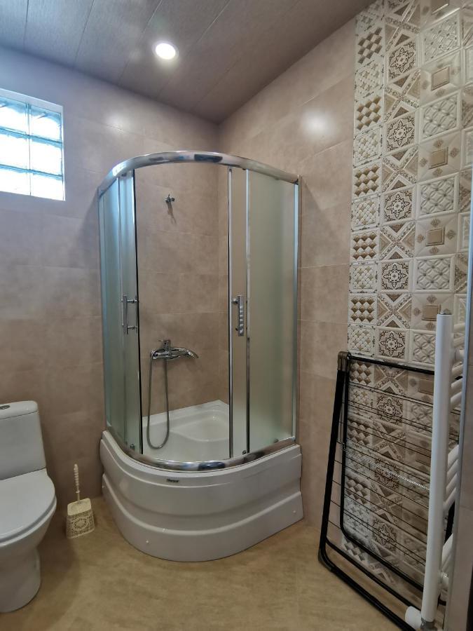 Guest House Eden Tiflis Exterior foto