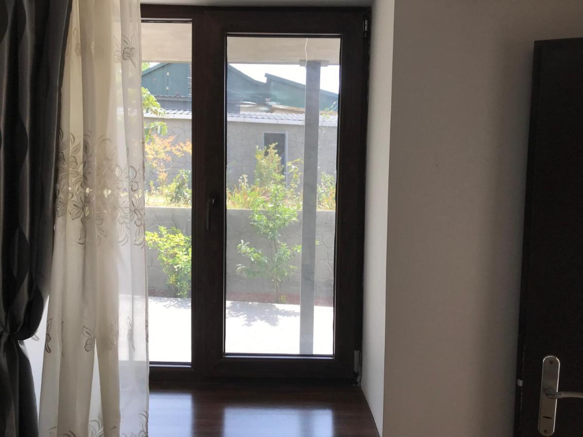 Guest House Eden Tiflis Exterior foto